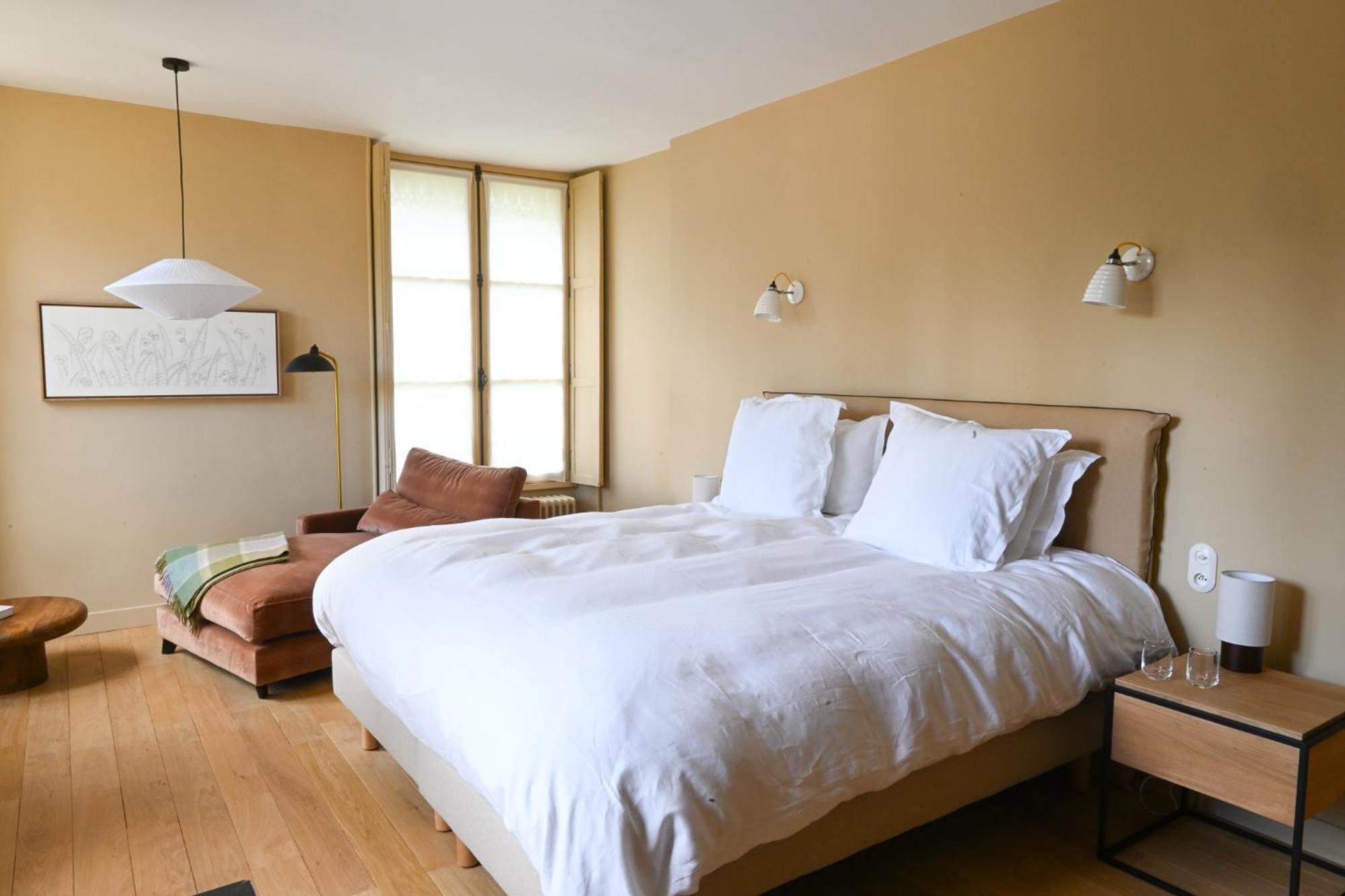 Saint-Hilaire-le-Chatel Hotel Les Pres מראה חיצוני תמונה