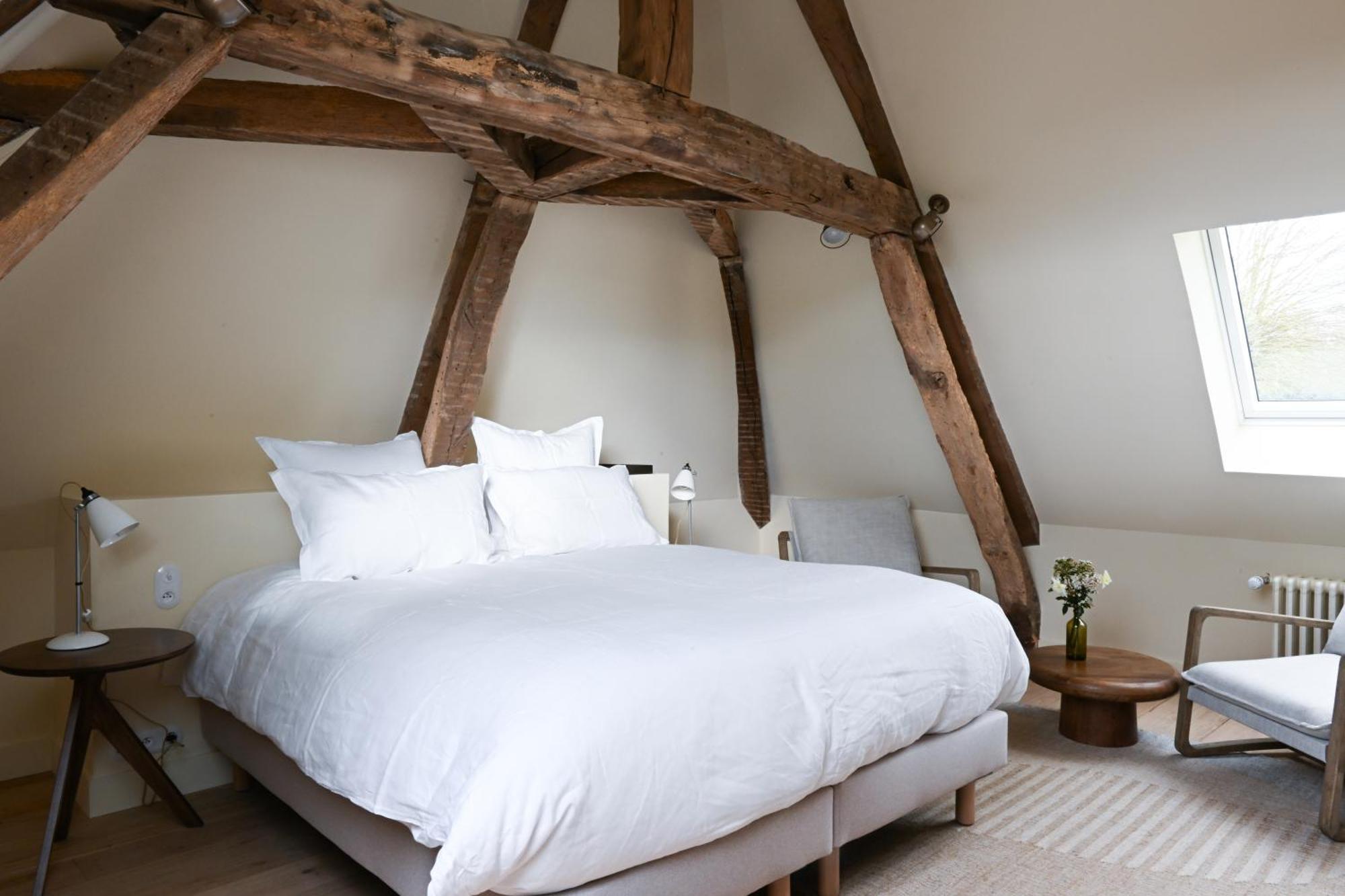 Saint-Hilaire-le-Chatel Hotel Les Pres מראה חיצוני תמונה